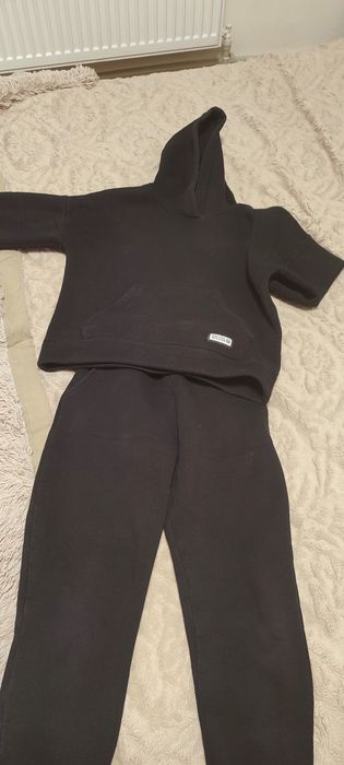 Продам спортивний костюм