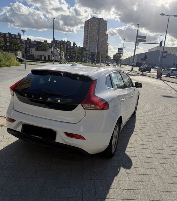 Volvo v40 1.6 d2