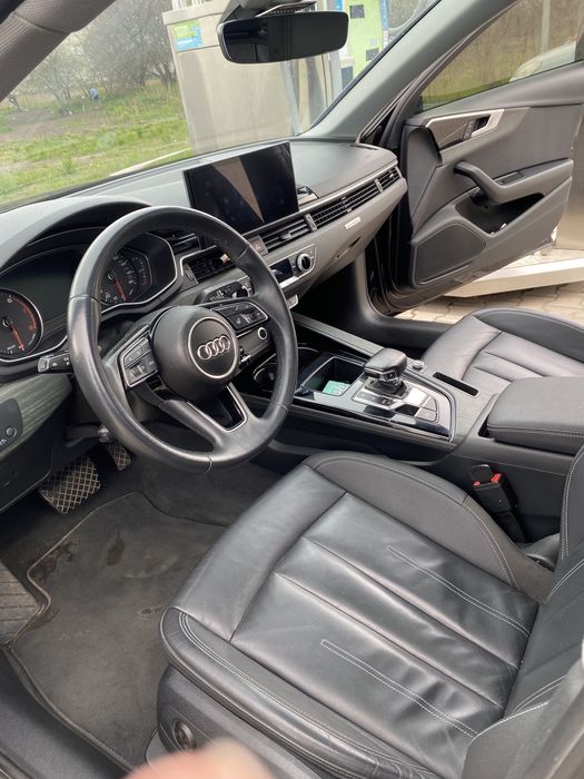 В продаже Audi A4 b9