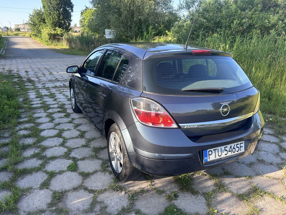Sprzedam samochod Opel Astra H