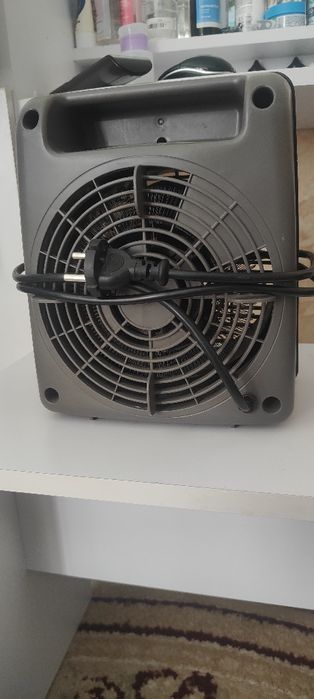 Продам Тепловентилятор Rowenta SO2210F0