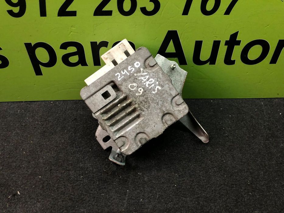 TOYOTA YARIS CENTRALINA START STOP / DIREÇÃO ASSISTIDA - Z450