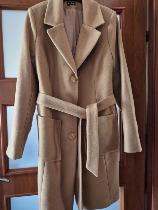 Płaszcz damski rozm. 38