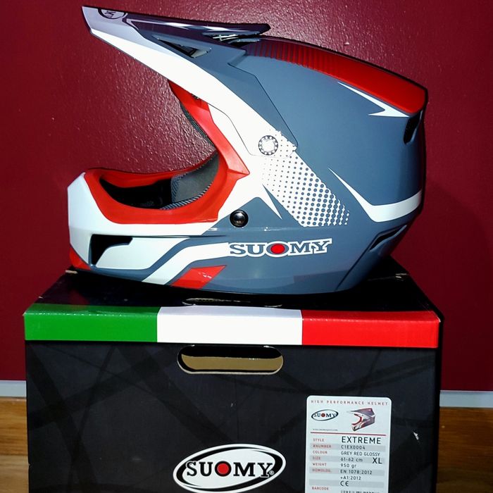 Capacete Suomy Extreme