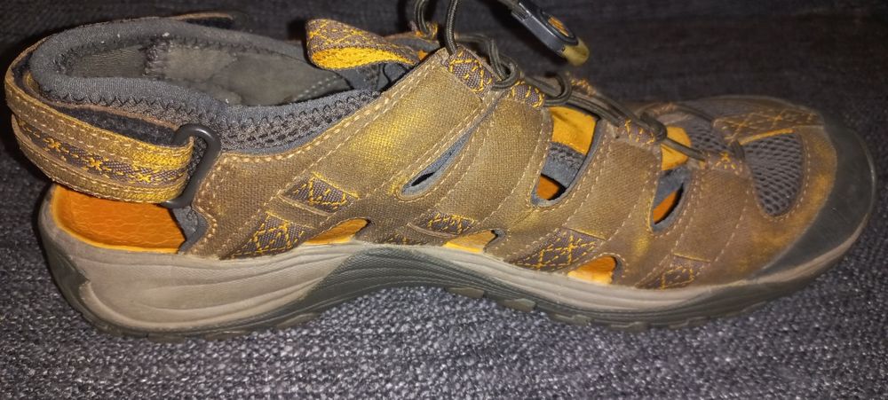 Трекінгові чоловічі сандалі Merrell розмір 45-46