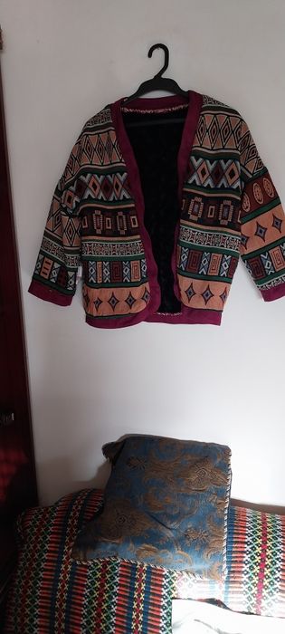 Casaco em pêlo e tecido