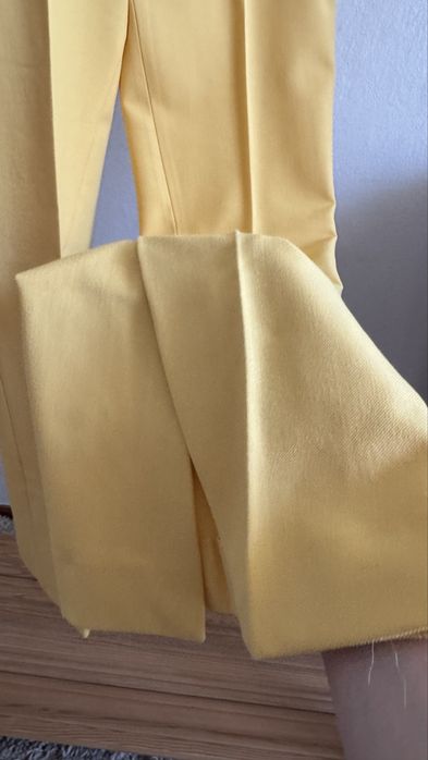 Елегантні штани Zara