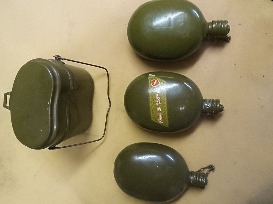 Продам фляжки, армійські, нові   .
