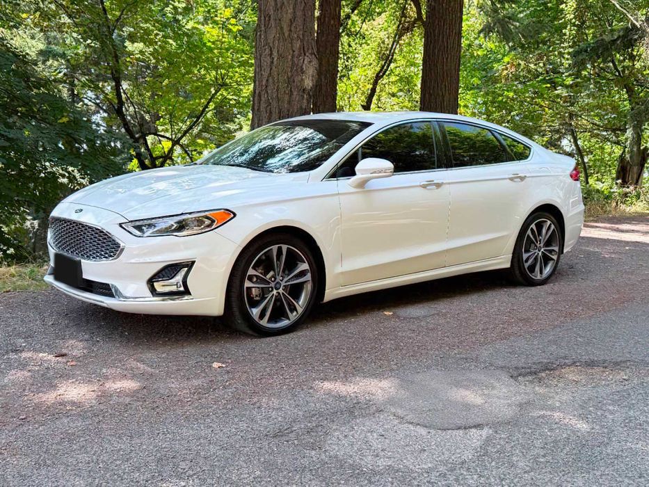 Ford Fusion Titanium      2019