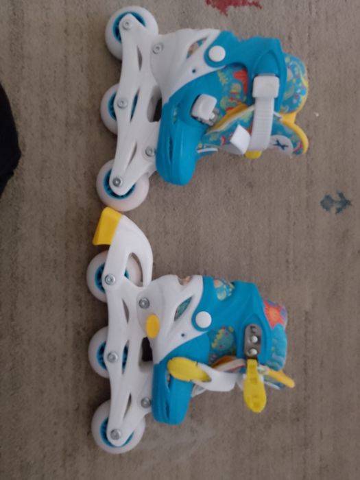 Patins em linha criança novos na caixa