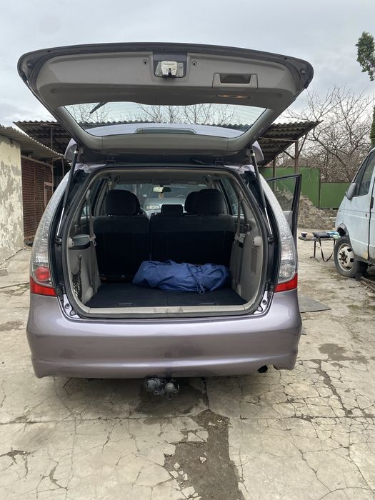 Мітсубісі Грандіс 2.4 Гбо Гарний стан !