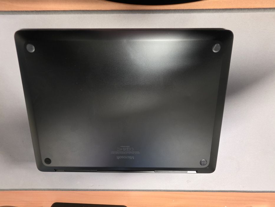 Microsoft Surface Laptop, X-Elite, 16Gb / 1T