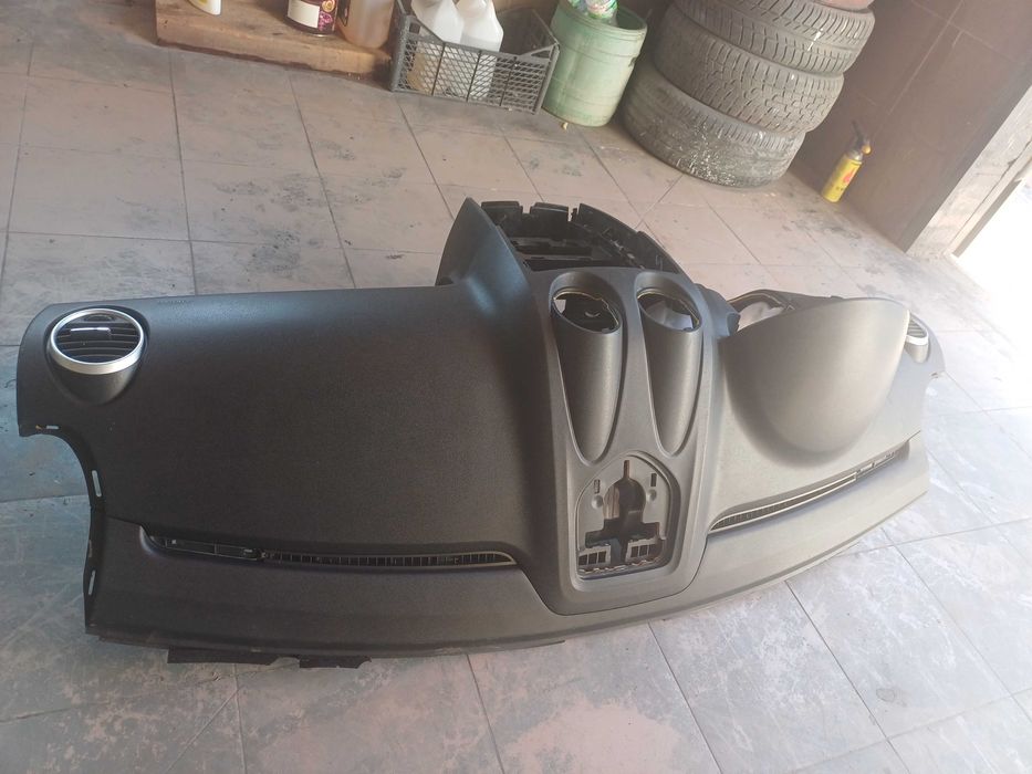 Продам Панель Торпедо  мерседес GL  ML 164