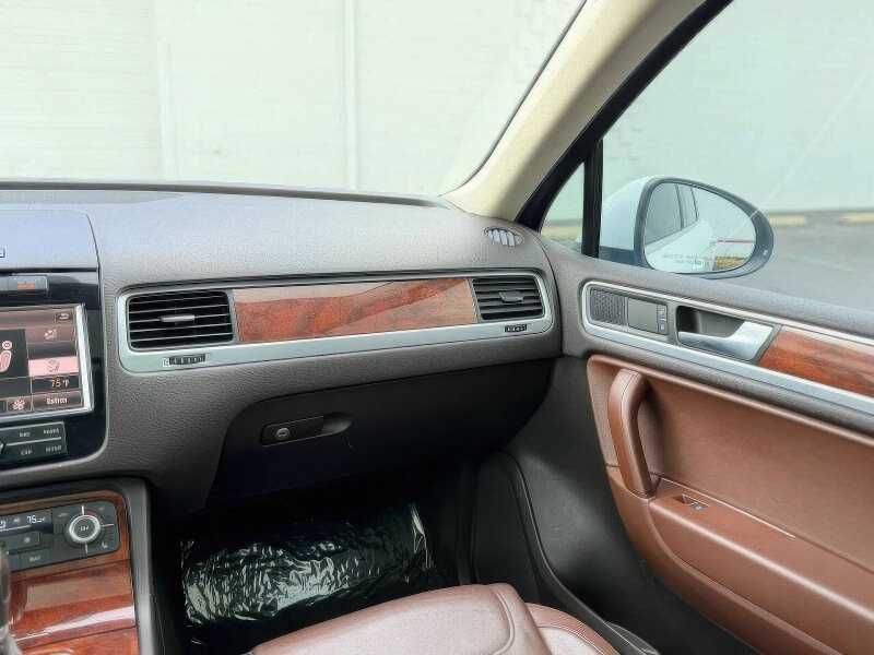 2013 Volkswagen Touareg