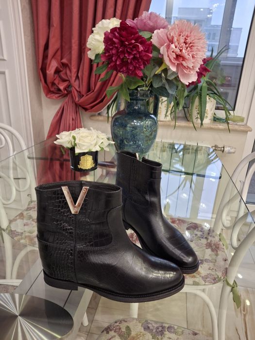 Via Roma 15 Італія 38