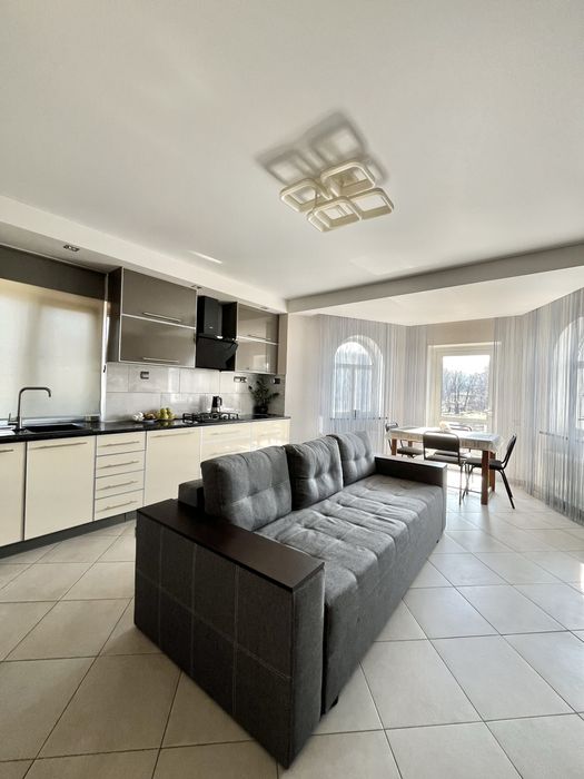 Продаж будинку 150кв2 Великі Дмитровичі , Романків,Безрадичі