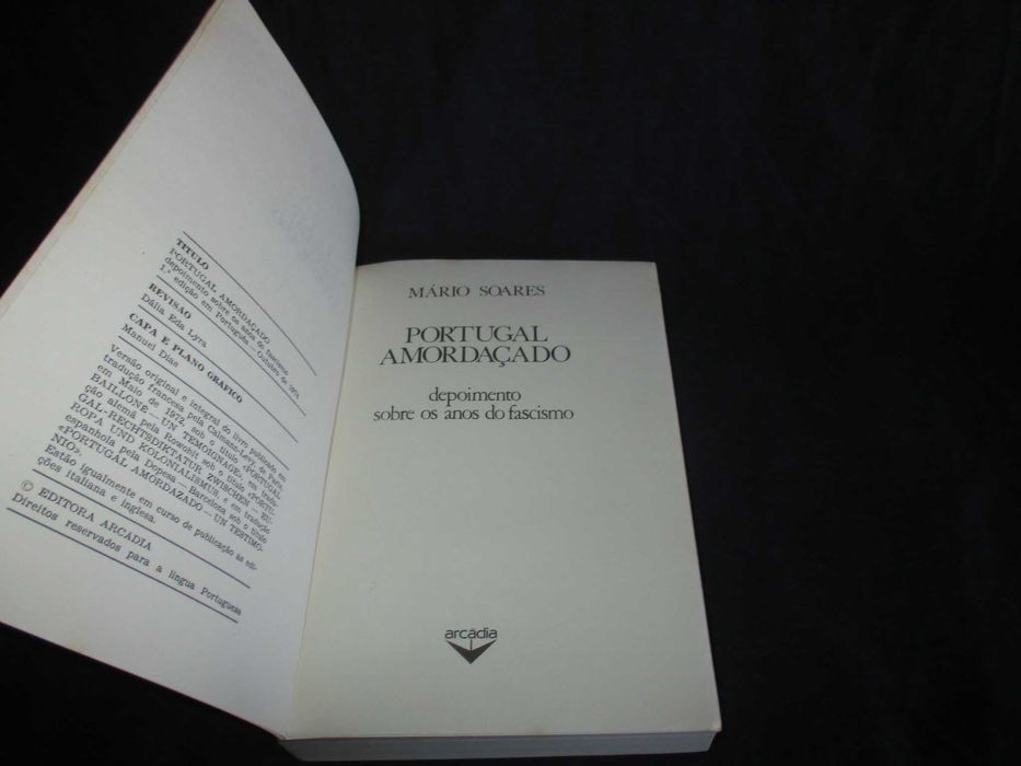 Livro Portugal Amordaçado Mário Soares 1ª edição Arcádia