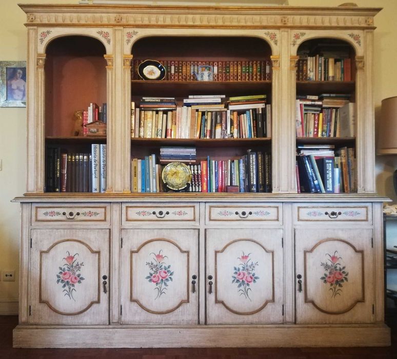 Móvel Biblioteca de madeira pintada à mão, estilo provençal Louis XIV