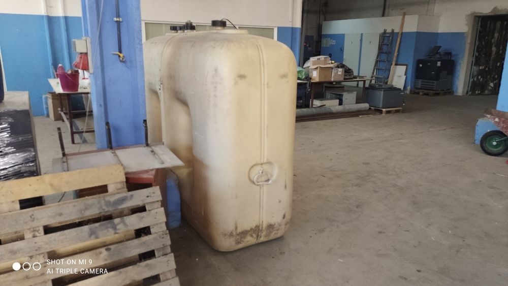Zbiornik na olej opalowy 1500 litrow doskonaly stan