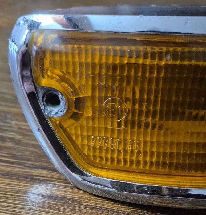 Kierunkowskaz Lewy BMW SERIA E10 (66-77r.) Oryginalny KLASYK UNIKAT