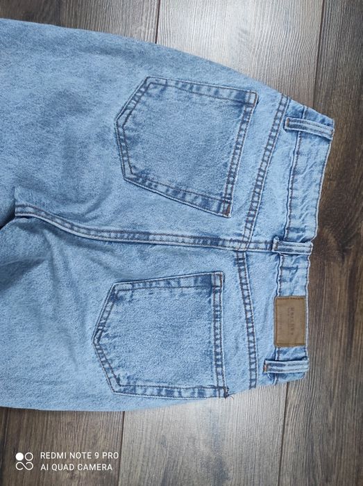 Bershka __ jeansy damskie