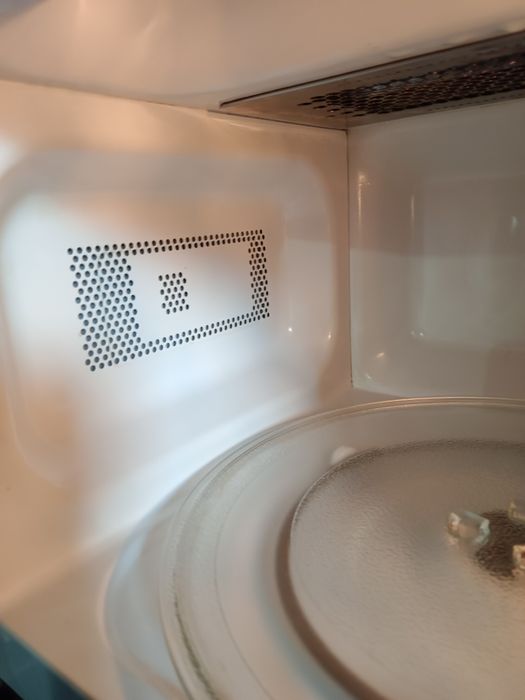 Мікрохвильовка Zelmer