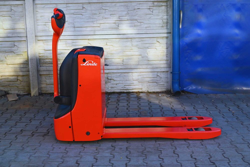 Paleciak elektryczny Linde T16 1600kg 2021 rok 230mth Li-ion FHP 478