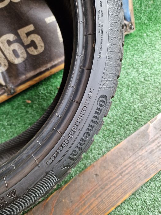 Opony zimowe 225/40/18 Continental Para 7.7mm