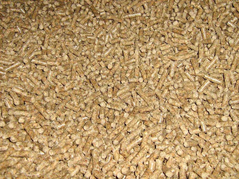 Pellet Sosnowy Pellet Drzewny Klasa ENplus A1 z Ukrainy