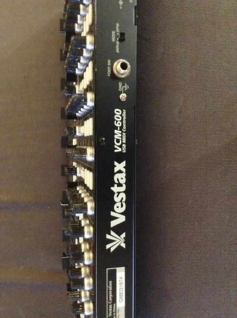 Vestax VCM-600 controlador [[Audio_MIDI]] _ Plug-n-Play ( novo