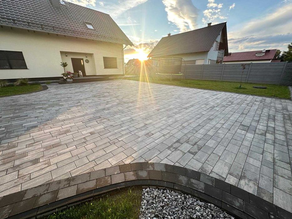 Układanie kostki brukowej