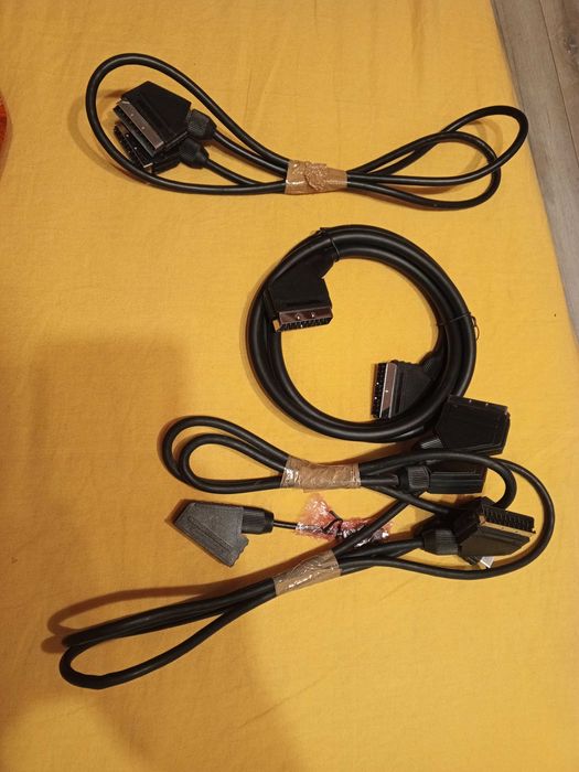 5szt kable euro VHS do magnetowidu i jedna przejściówka (markowe)