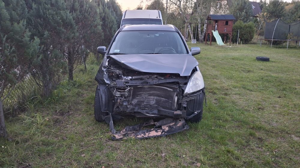 Honda CRV . Uszkodzona.