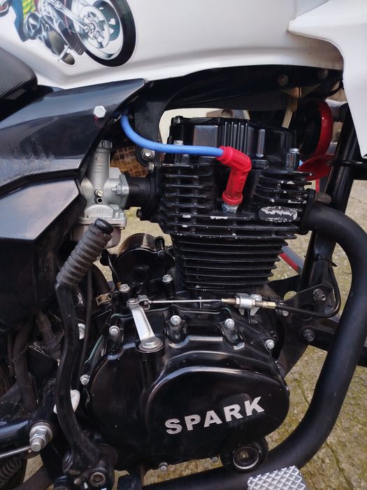 Продам мотоцикл spark 150 r13 оформление сразу