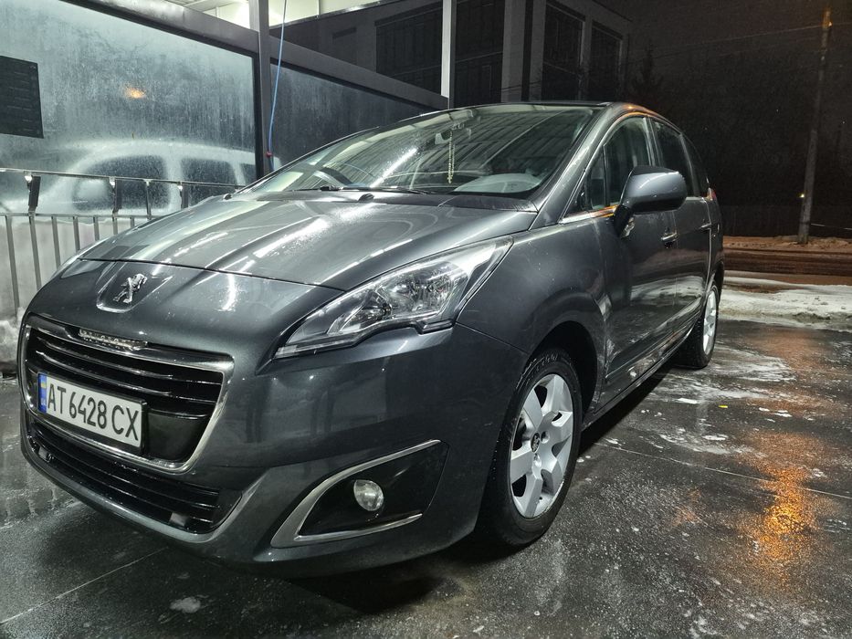 Peugeot 5008 (7 місне)