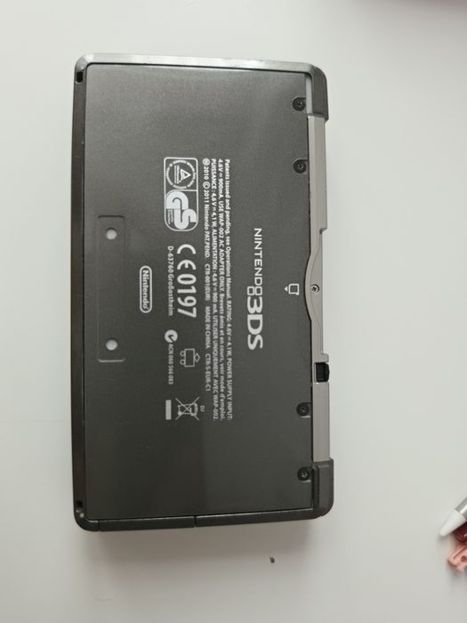 Nintendo 3ds c 2 jogos
