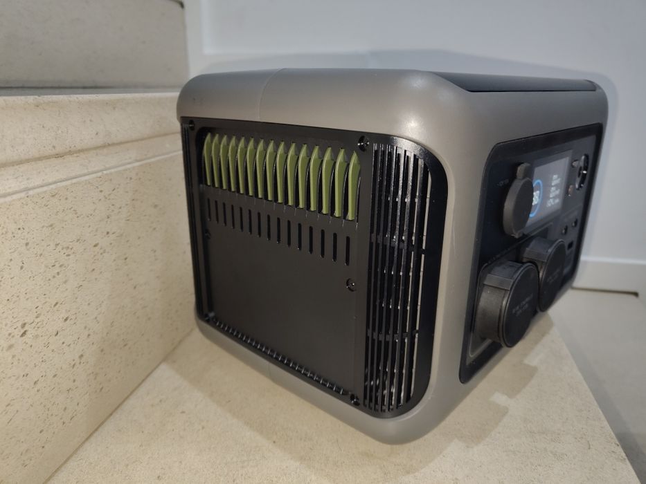 Gerador solar allpowers r600