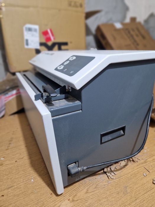 Nacinarka do kartonów GSM Profipack C400
