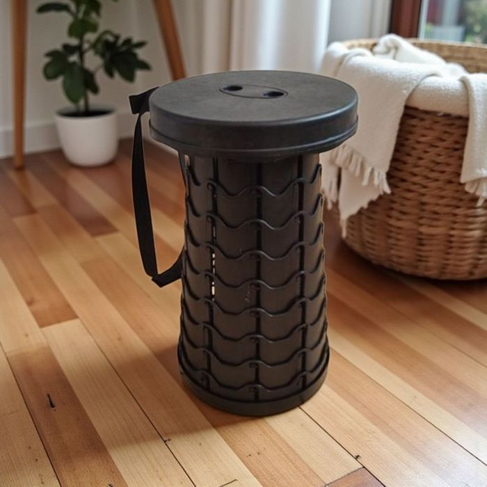 Nowy czarny składany taboret turystyczny