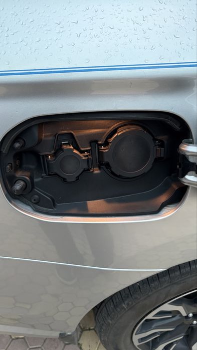 Mitsubihi outlender PHEV