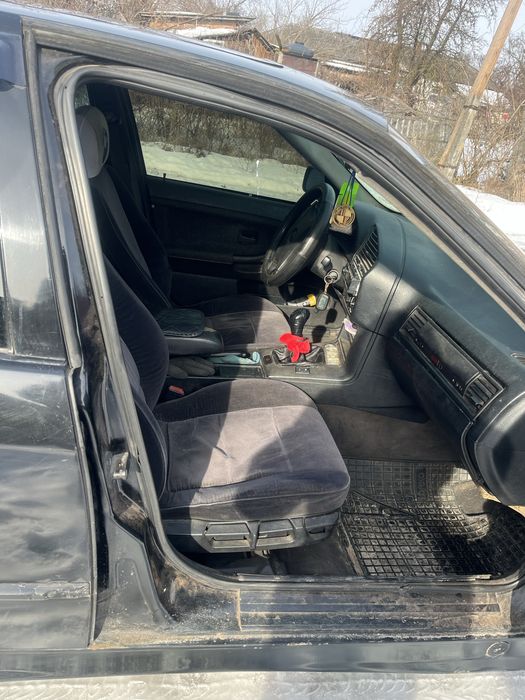 Продам BMW-e 36 газ/бенз