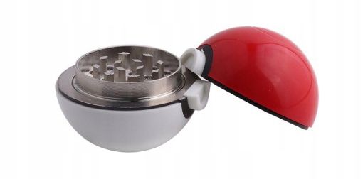 Młynek Crusher Grinder Pokemon Pokeball Pikachu