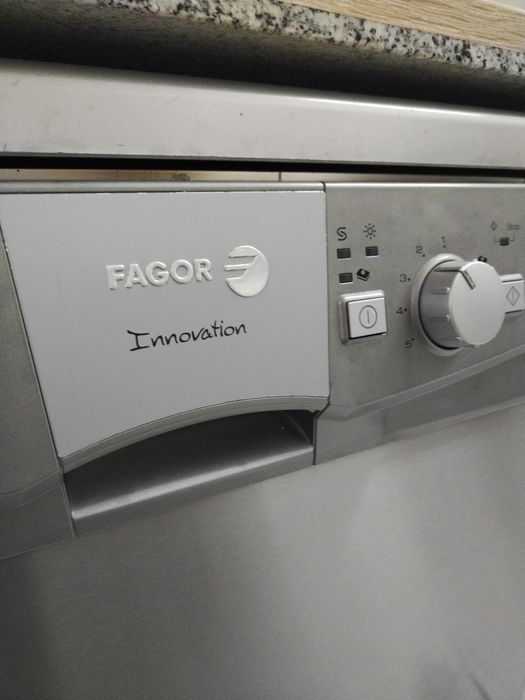 Maquina lavar loiça Fagor , 80cm
