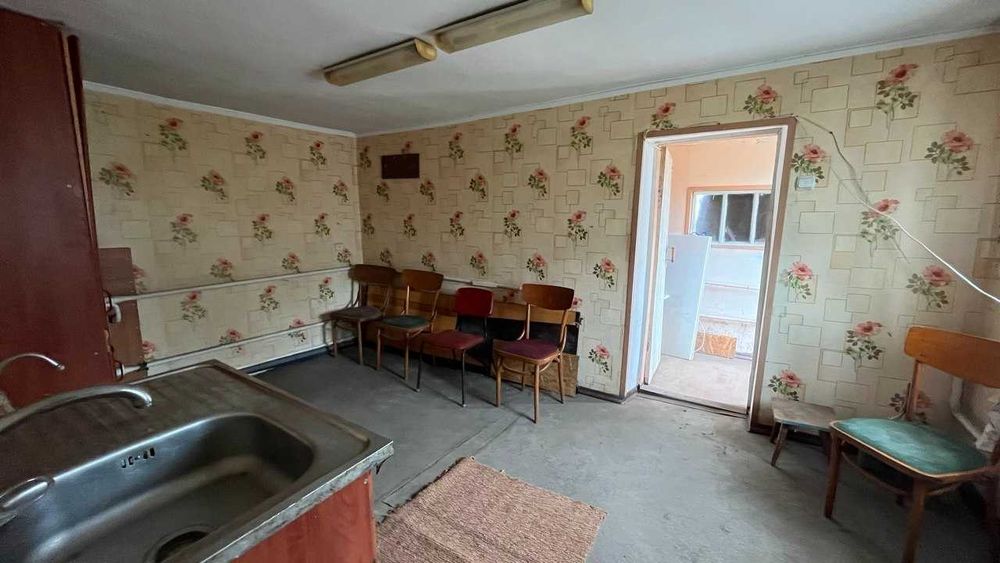 Продаж 1к будинку Карачуни