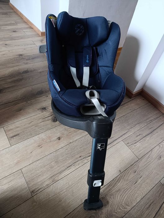 Fotelik Cybex Sirona S-Size z bazą