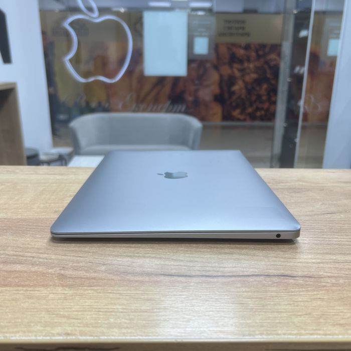 macbook air 2020 i3 - купити ноутбуки - Ціна на OLX.ua