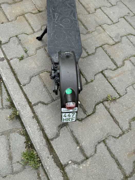 Продам електросамокат v-to