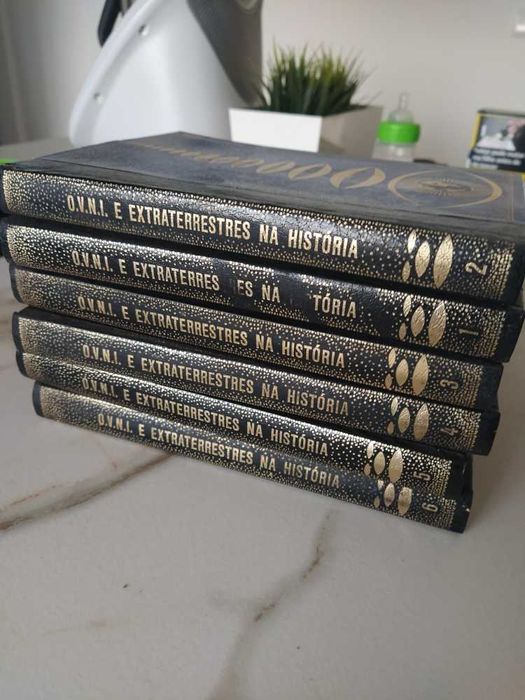 Livros - Coleção - OVNI