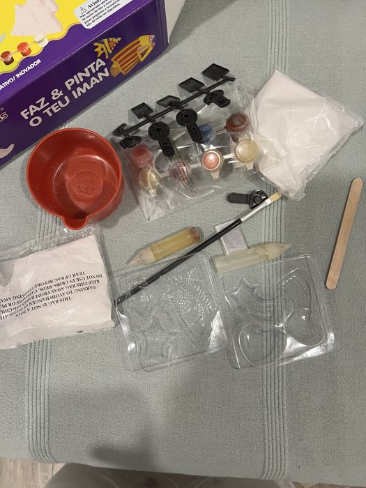 Faz e Pinta o teu Íman - Kit de Atividades