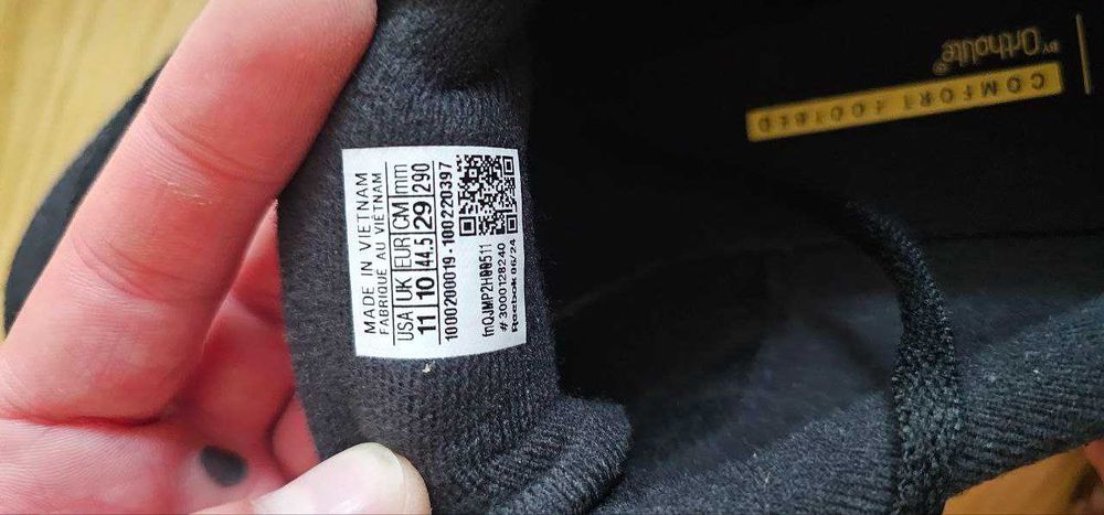 кросівки Reebok нові